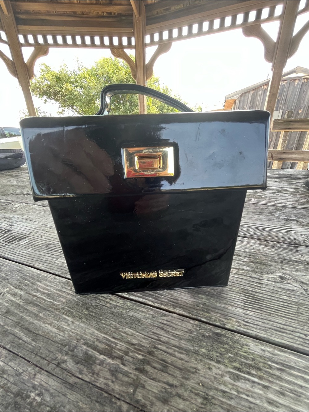 VICTORIA SECRET black patent leather make up box , inside mirror